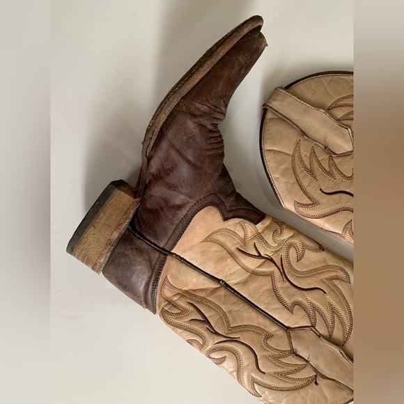 Circle G Boots - Picture 2 of 15